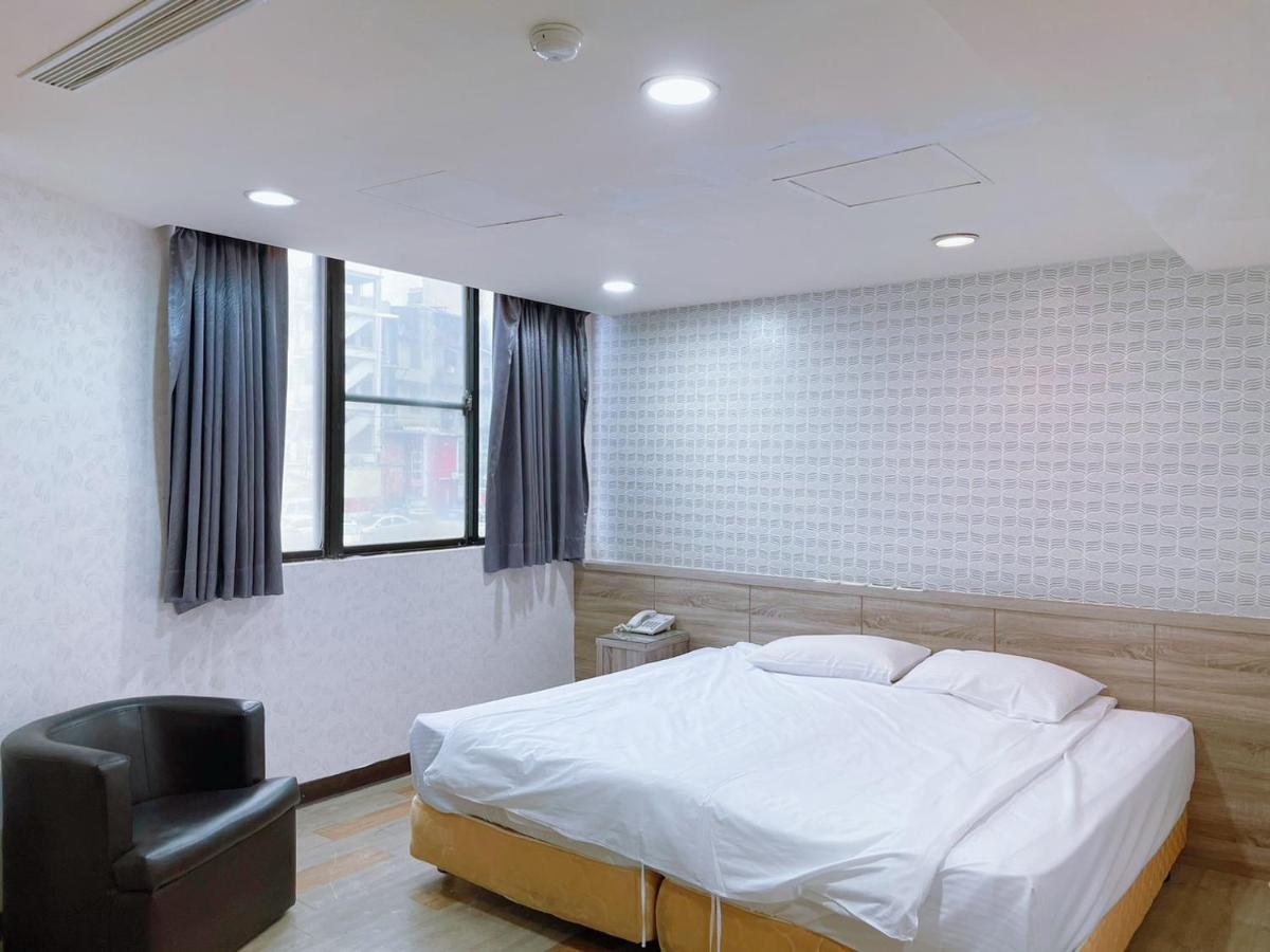 A22 Wei Lu Hotel Zhongli Εξωτερικό φωτογραφία